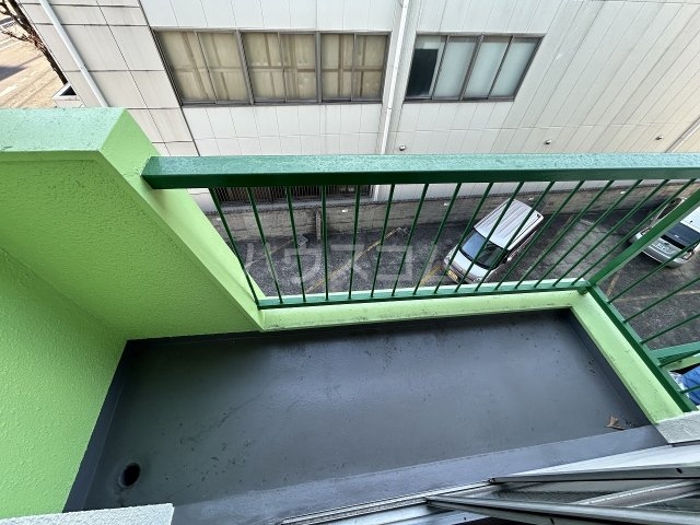 19/27 バルコニー