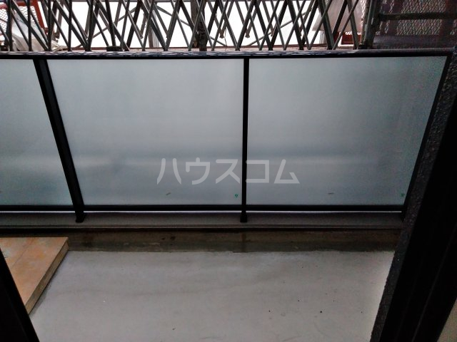 17/27 バルコニー