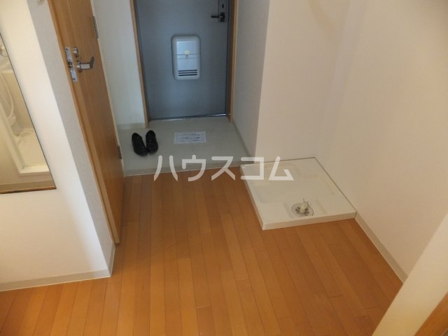 14/30 玄関