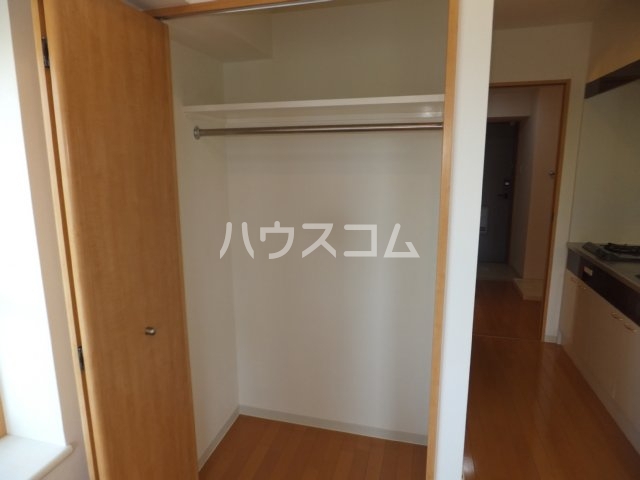 13/30 収納
