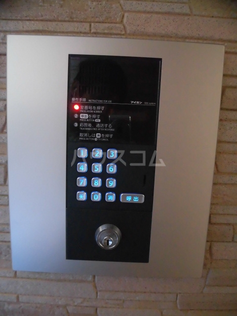 15/25 エントランス