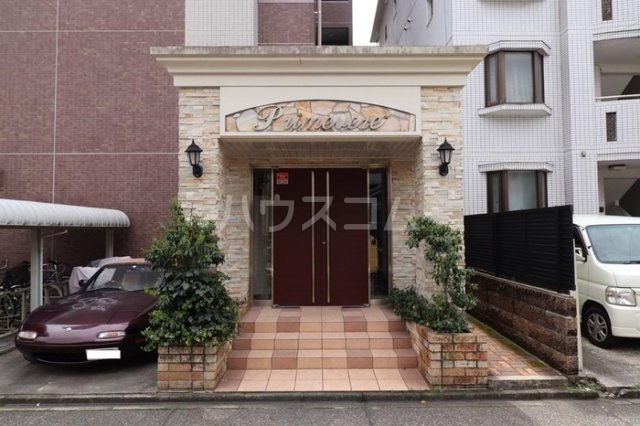 14/23 エントランス