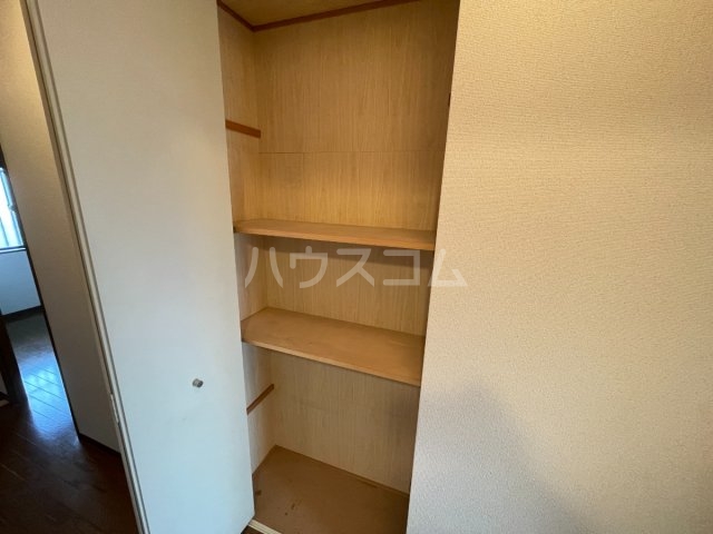 13/30 収納