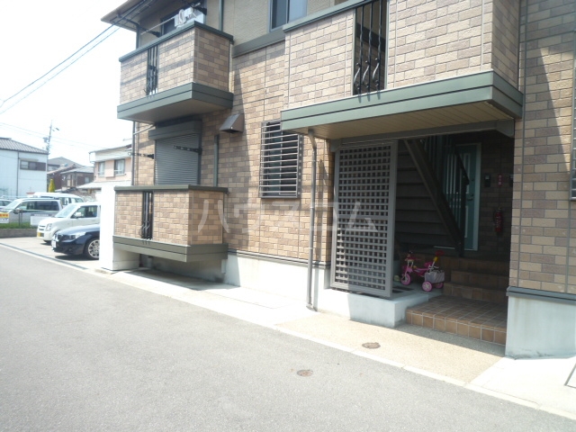 2/11 エントランス