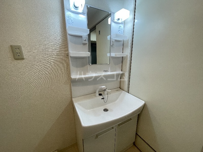 15/30 洗面