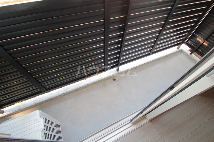 13/22 バルコニー