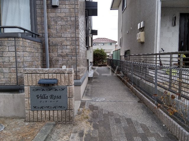 19/28 エントランス