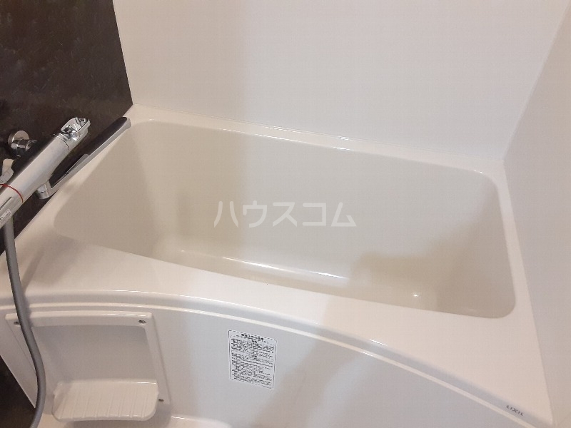 16/30 浴室