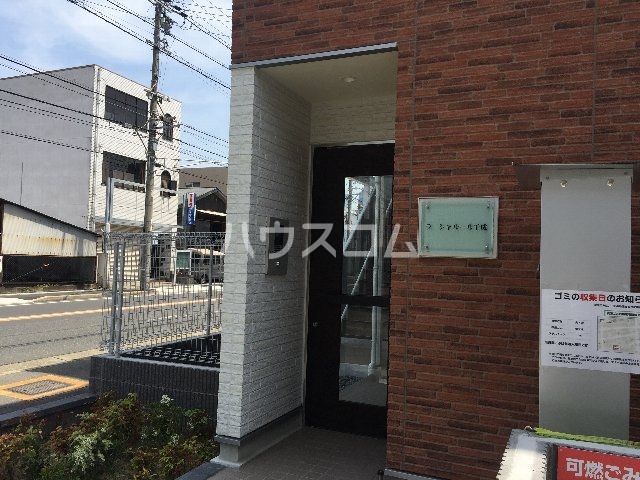 2/10 エントランス