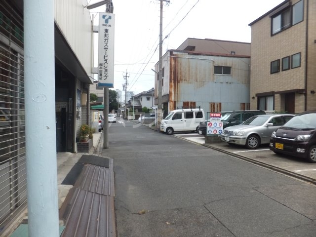 17/25 駐車場