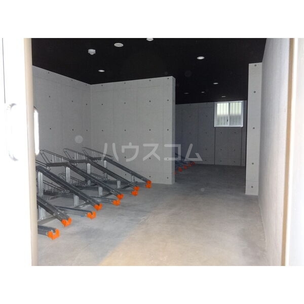 3/7 駐車場