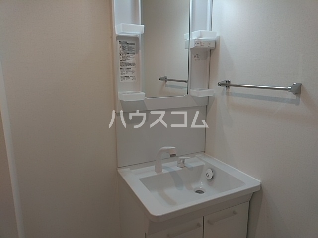13/30 洗面