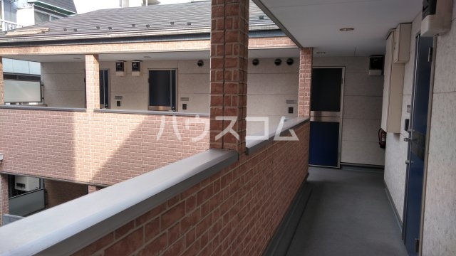 21/30 バルコニー