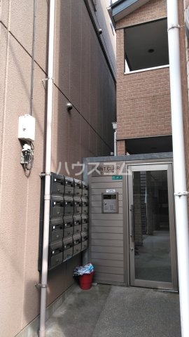 3/5 エントランス