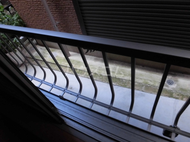 16/25 バルコニー