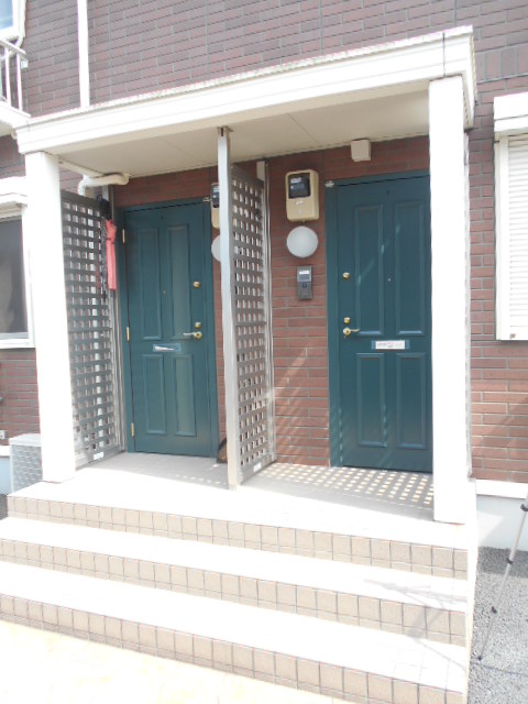 18/29 エントランス