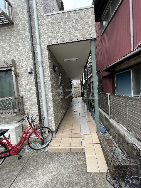 19/24 エントランス