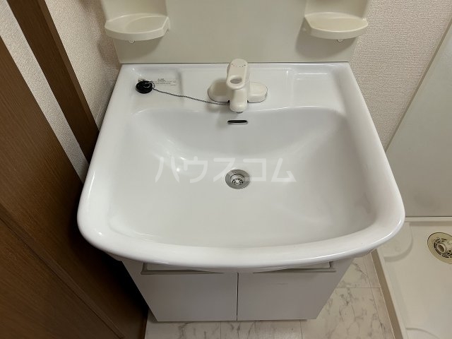15/28 洗面