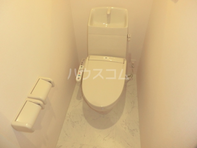 20/30 トイレ