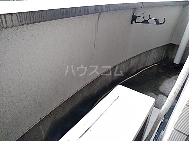 16/27 バルコニー