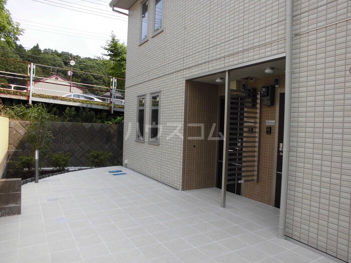 19/29 エントランス