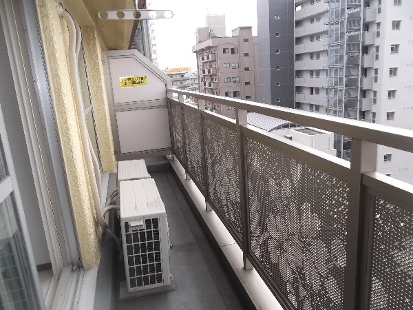 20/30 バルコニー