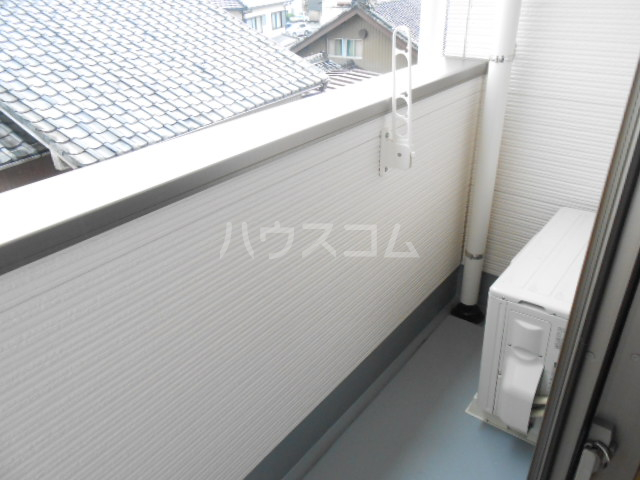 19/30 バルコニー