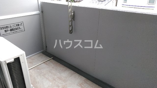 19/30 バルコニー