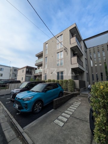 2/3 駐車場