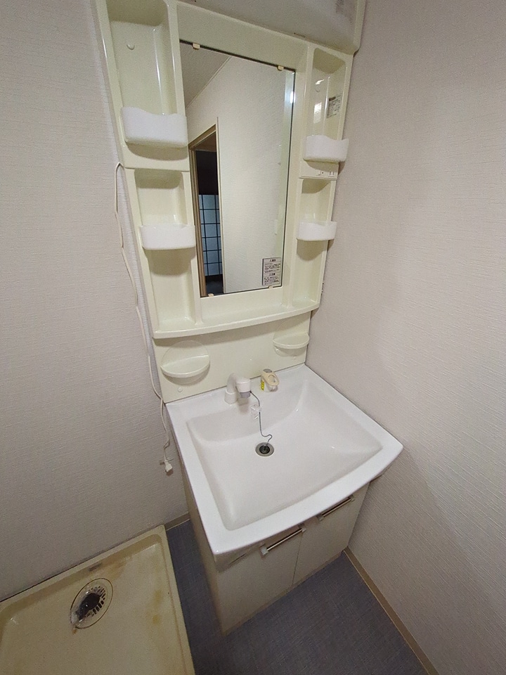 16/30 洗面