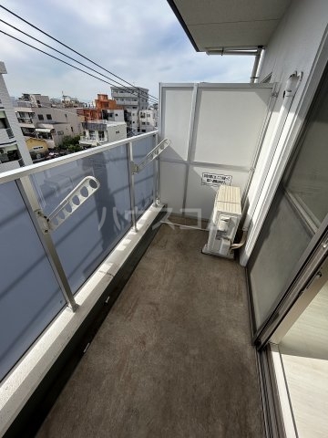 17/30 バルコニー