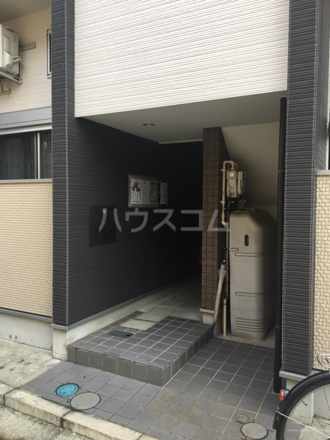 2/10 エントランス