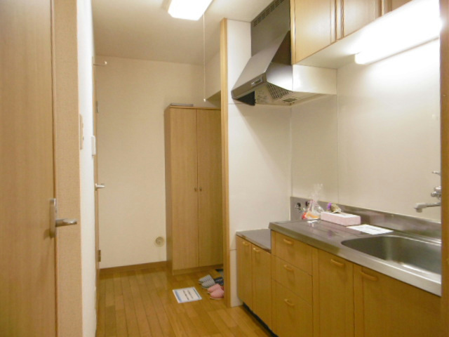 16/30 キッチン