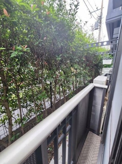 19/30 バルコニー