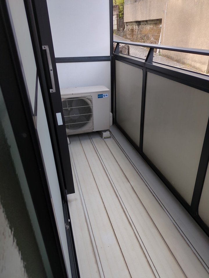 15/23 バルコニー