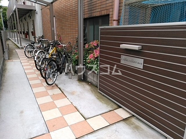 29/30 エントランス