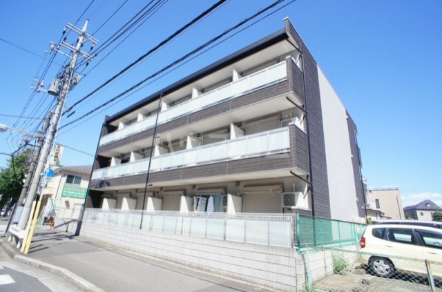 16/27 エントランス