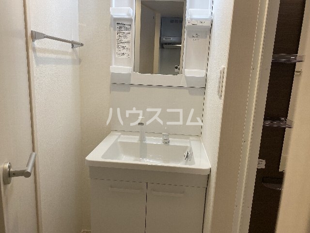 16/30 洗面