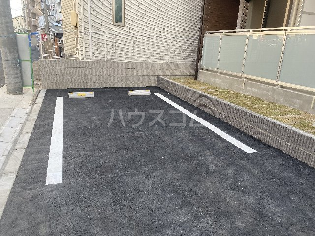 4/10 駐車場