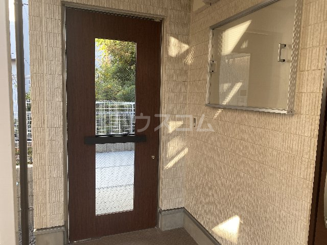 3/10 エントランス