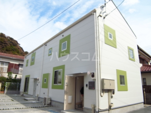 2/2 エントランス