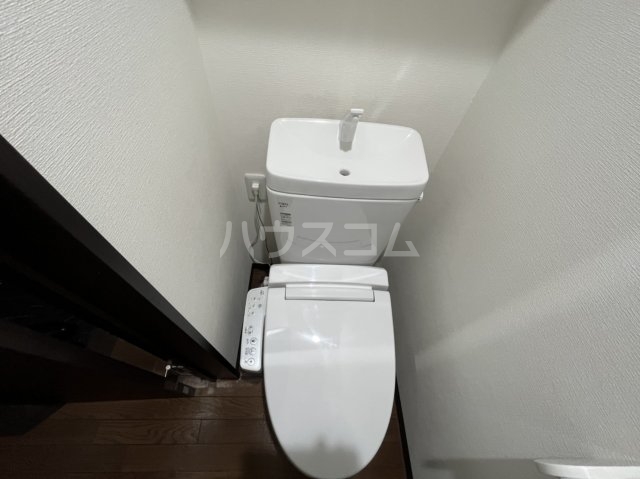 13/30 トイレ