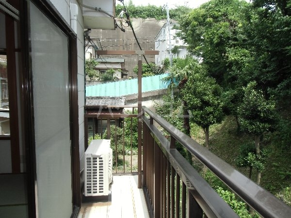 21/25 バルコニー