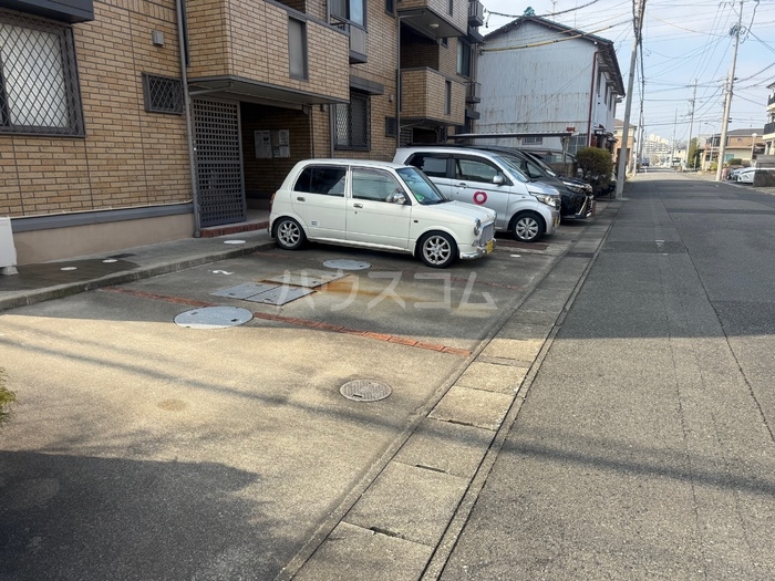 11/20 駐車場