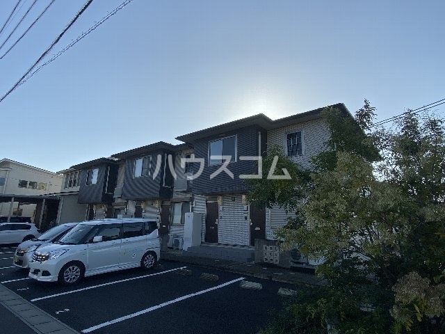 2/8 外観