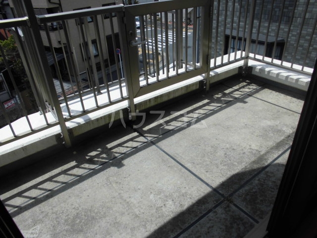 15/27 バルコニー