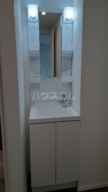 13/30 洗面