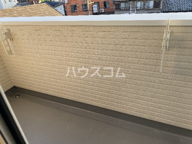 14/28 バルコニー