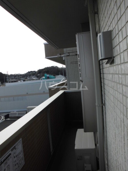13/27 バルコニー