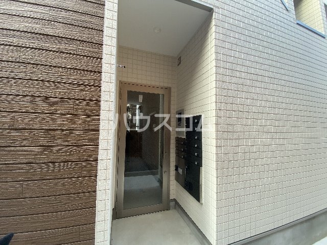 22/29 エントランス